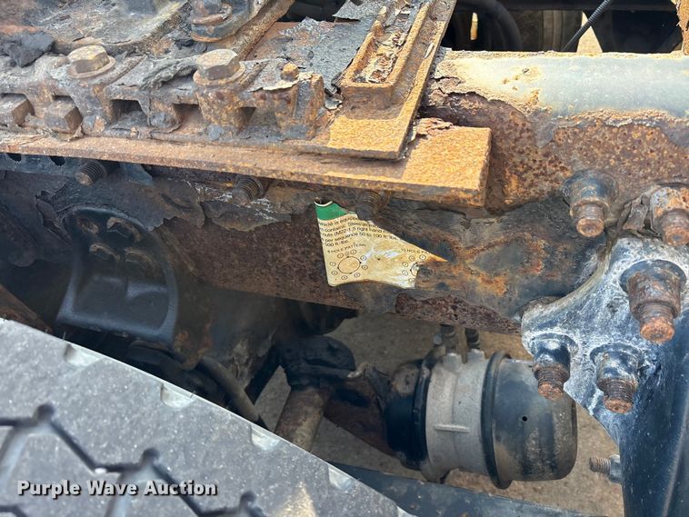 image for item FK1181 2012 Freightliner Cascadia semi truck