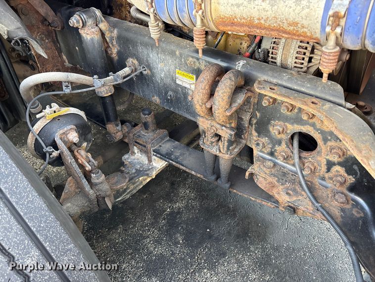 image for item FK1181 2012 Freightliner Cascadia semi truck