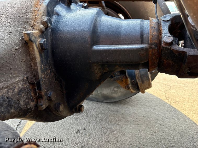 image for item FK1181 2012 Freightliner Cascadia semi truck