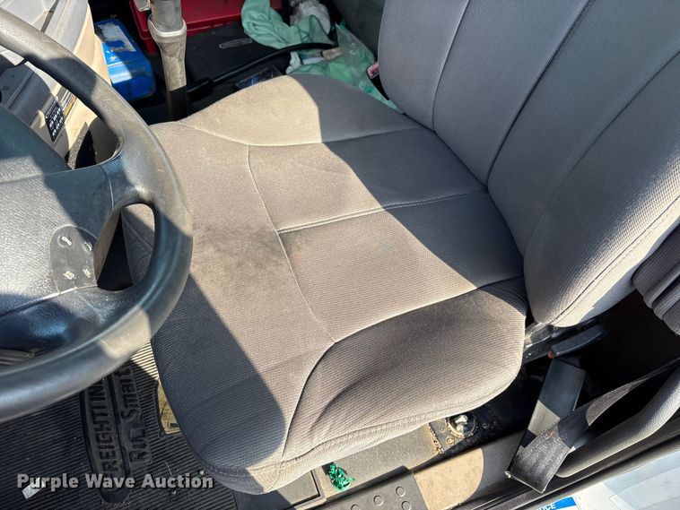 image for item FK1181 2012 Freightliner Cascadia semi truck