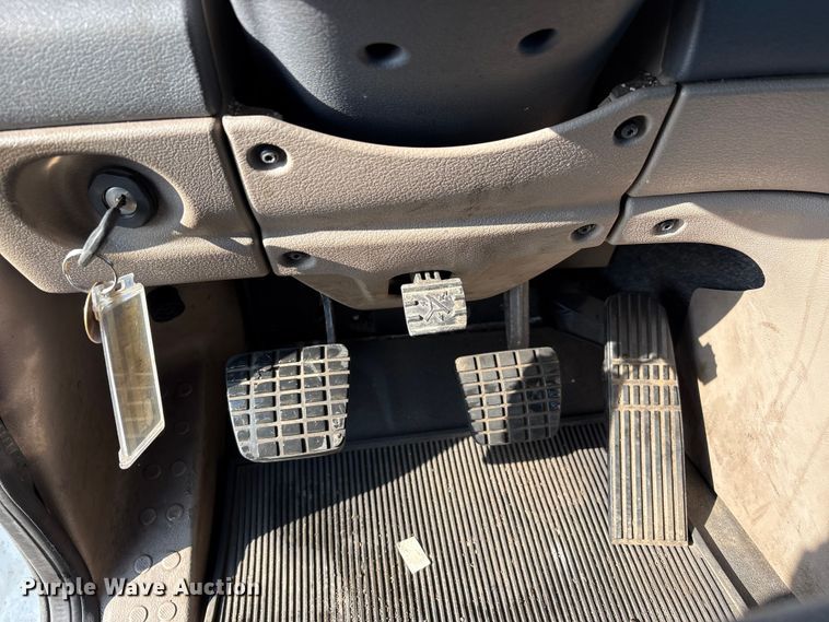 image for item FK1181 2012 Freightliner Cascadia semi truck