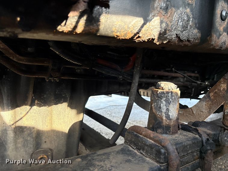 image for item FK1181 2012 Freightliner Cascadia semi truck