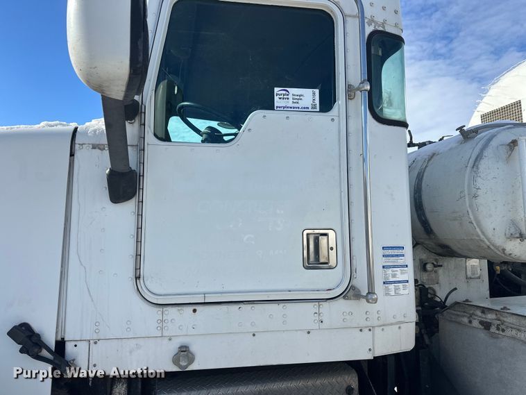 image for item FK1587 2000 Kenworth W900 ready mix truck