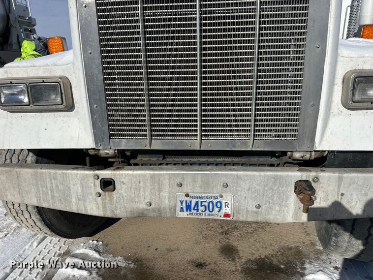 image for item FK1587 2000 Kenworth W900 ready mix truck