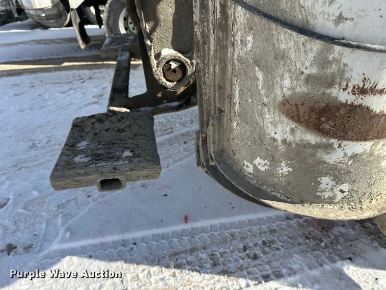 image for item FK1587 2000 Kenworth W900 ready mix truck