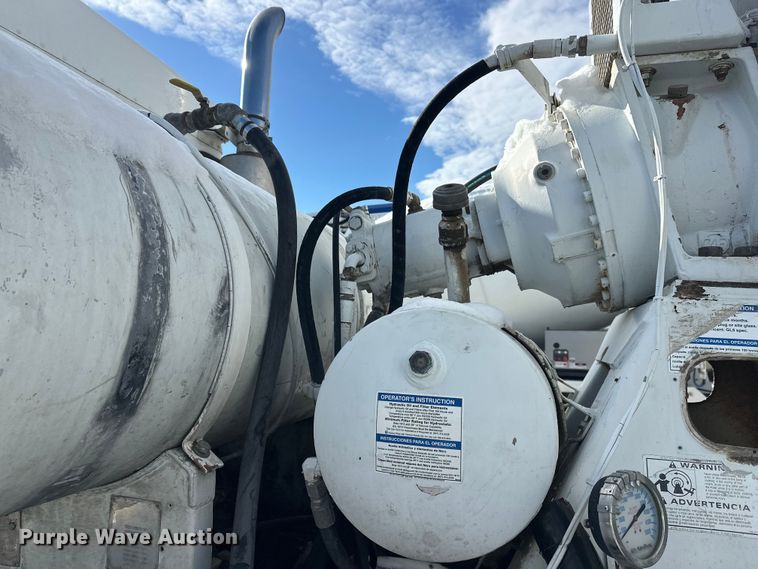 image for item FK1587 2000 Kenworth W900 ready mix truck