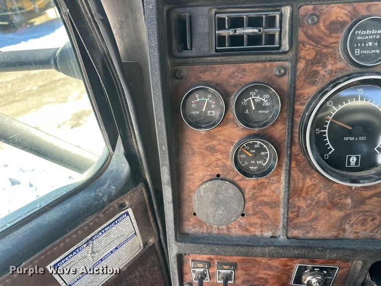 image for item FK1587 2000 Kenworth W900 ready mix truck