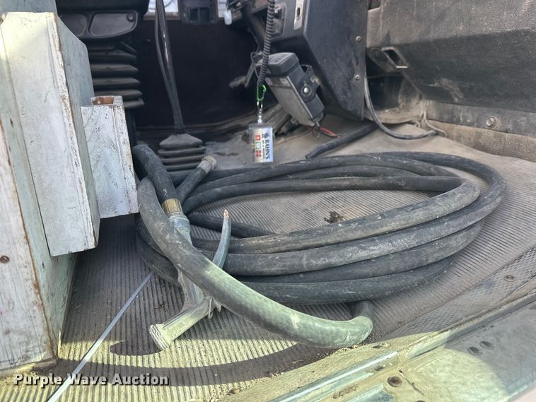 image for item FK1587 2000 Kenworth W900 ready mix truck