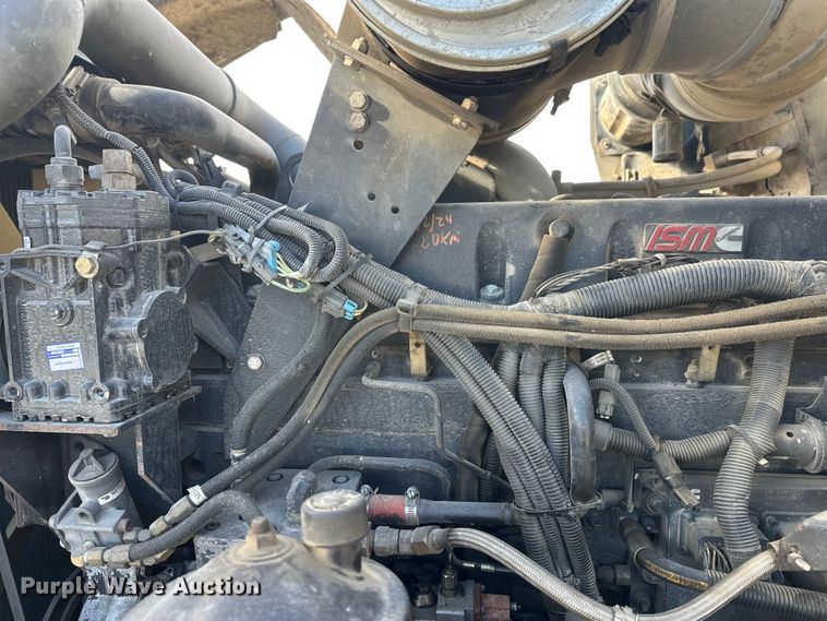 image for item FK1587 2000 Kenworth W900 ready mix truck