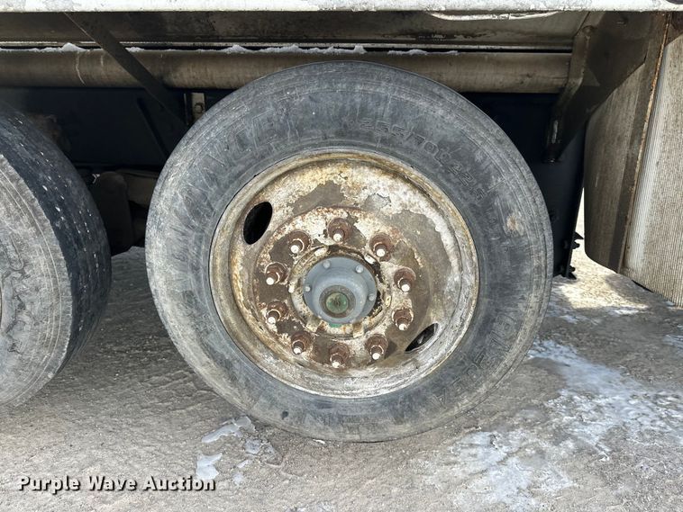 image for item FK1587 2000 Kenworth W900 ready mix truck