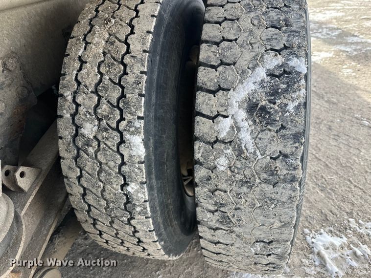 image for item FK1587 2000 Kenworth W900 ready mix truck