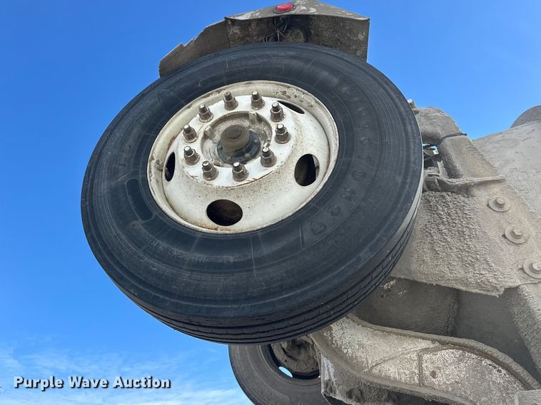 image for item FK1587 2000 Kenworth W900 ready mix truck