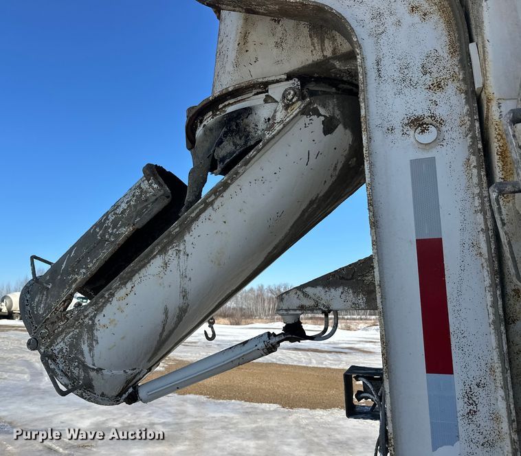 image for item FK1602 2006 Kenworth W9 Series ready mix truck