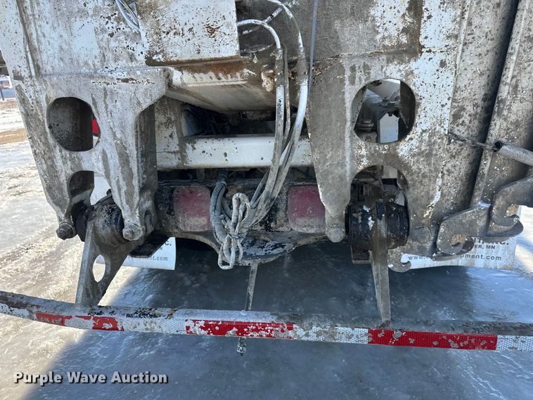 image for item FK1602 2006 Kenworth W9 Series ready mix truck