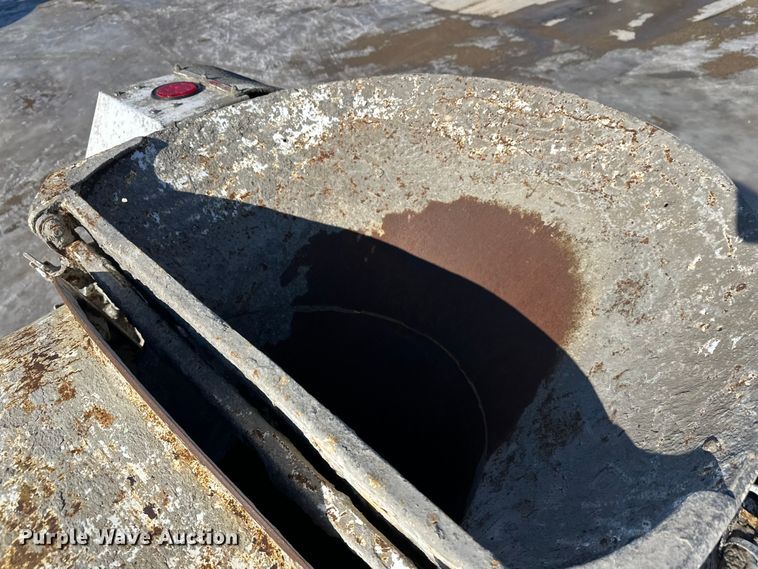 image for item FK1602 2006 Kenworth W9 Series ready mix truck