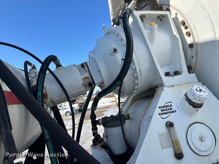 image for item FK1602 2006 Kenworth W9 Series ready mix truck