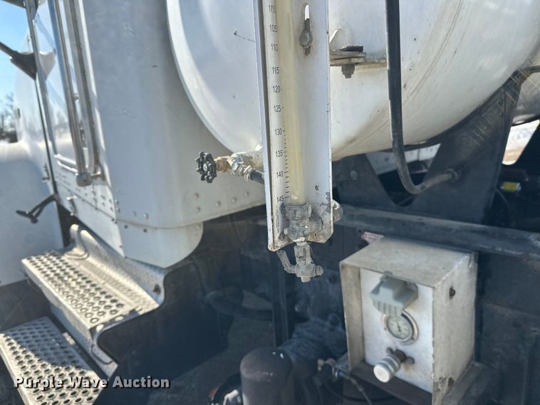 image for item FK1602 2006 Kenworth W9 Series ready mix truck