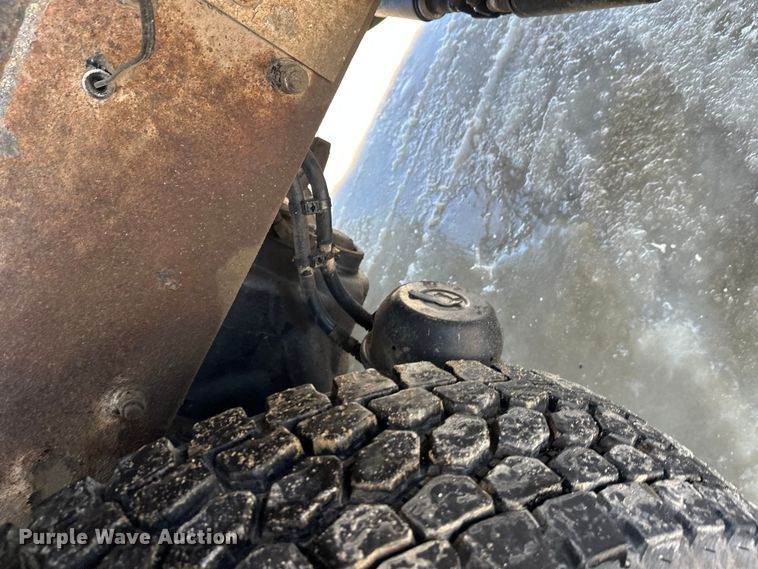 image for item FK1602 2006 Kenworth W9 Series ready mix truck