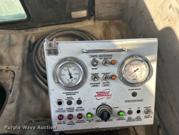 image for item FK1602 2006 Kenworth W9 Series ready mix truck