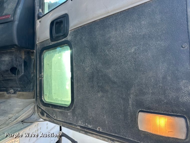 image for item FK1602 2006 Kenworth W9 Series ready mix truck