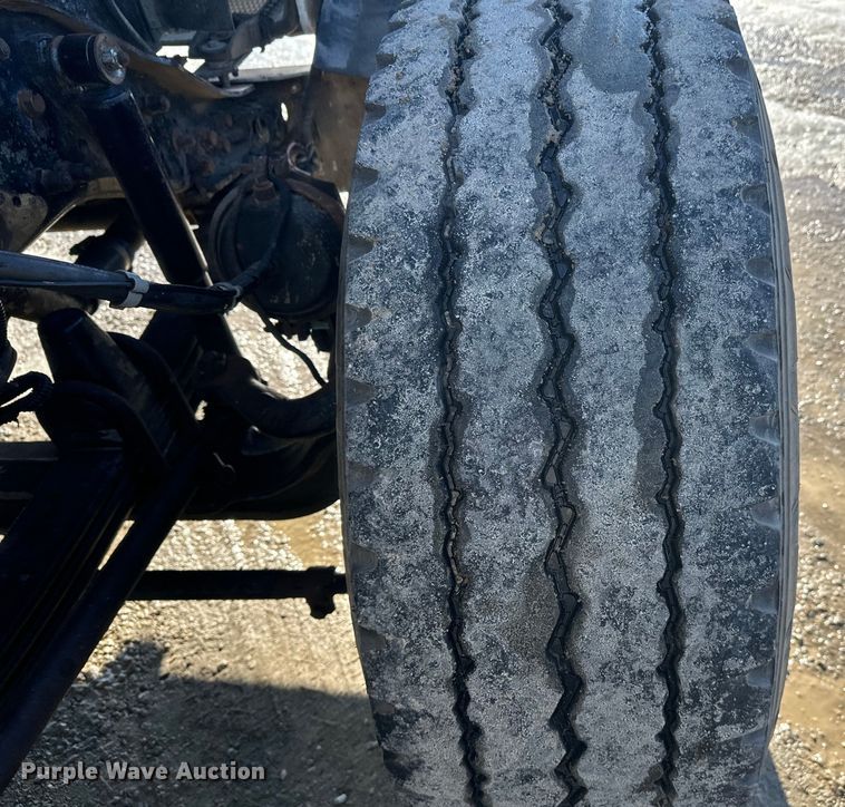 image for item FK1602 2006 Kenworth W9 Series ready mix truck