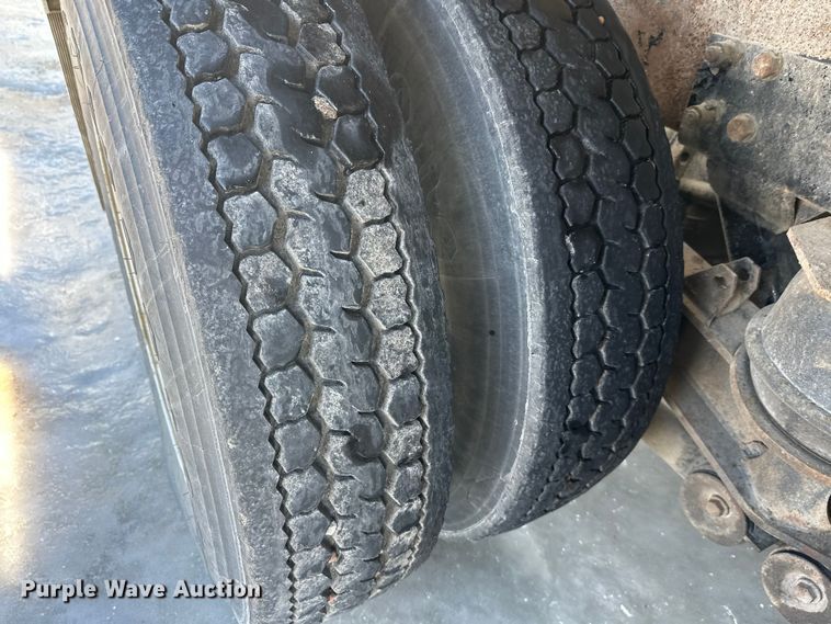 image for item FK1602 2006 Kenworth W9 Series ready mix truck