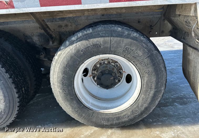 image for item FK1602 2006 Kenworth W9 Series ready mix truck