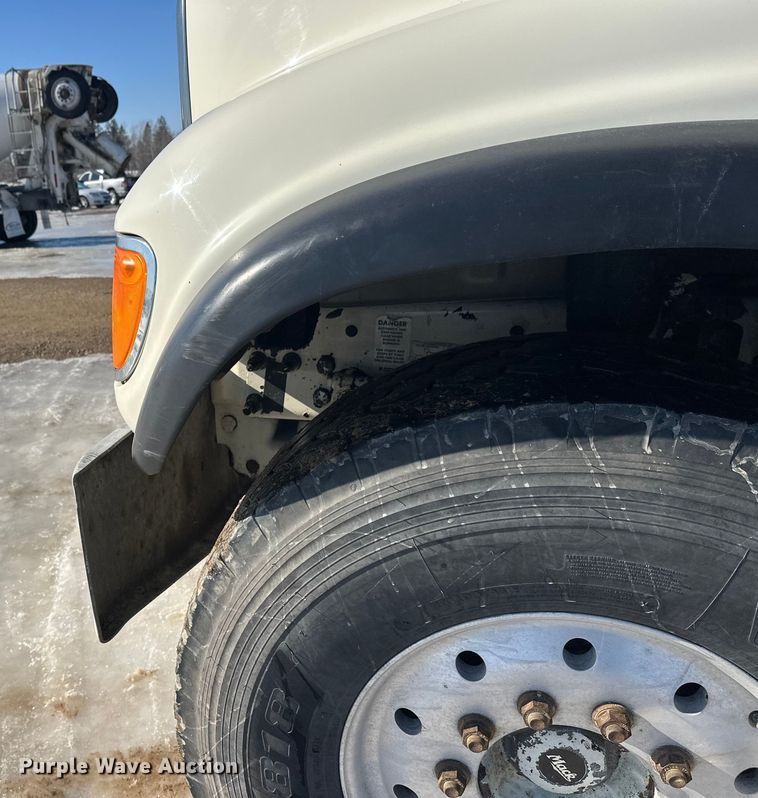 image for item FK1603 2007 Mack Cv ready mix truck