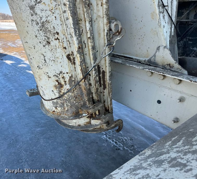 image for item FK1603 2007 Mack Cv ready mix truck