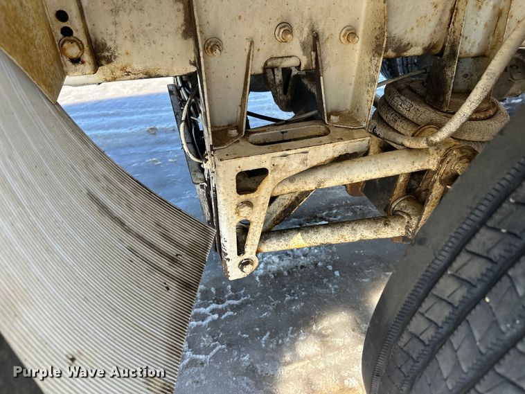 image for item FK1603 2007 Mack Cv ready mix truck