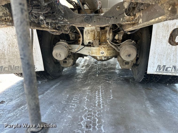 image for item FK1603 2007 Mack Cv ready mix truck