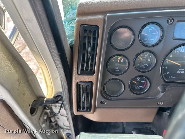 image for item FK1603 2007 Mack Cv ready mix truck