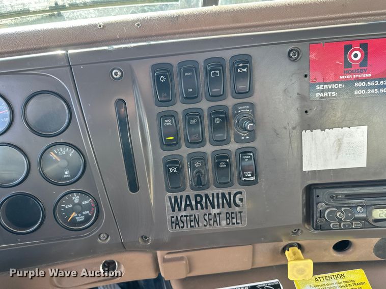 image for item FK1603 2007 Mack Cv ready mix truck