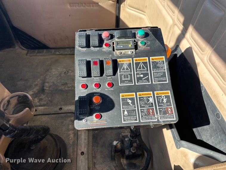 image for item FK1603 2007 Mack Cv ready mix truck