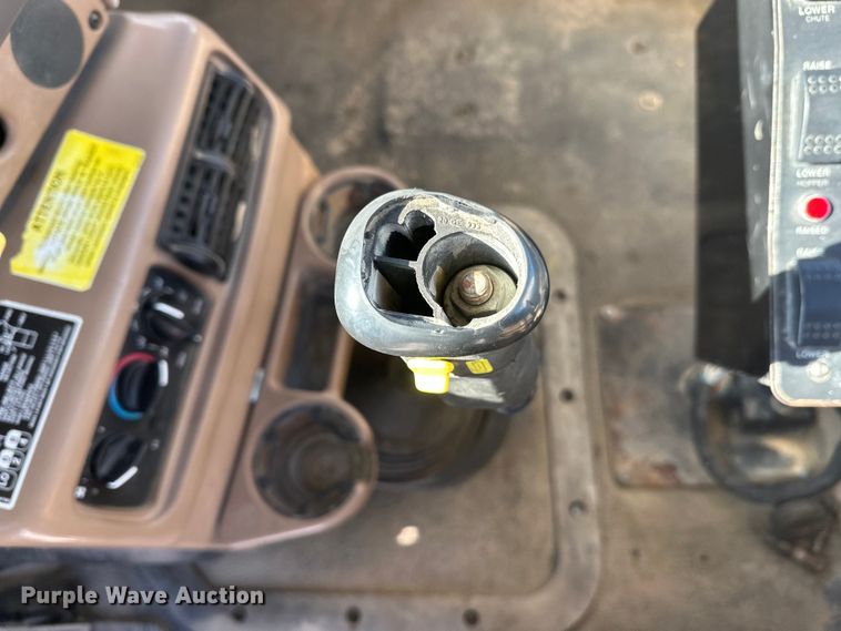 image for item FK1603 2007 Mack Cv ready mix truck