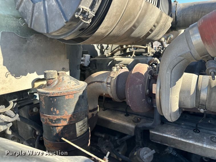 image for item FK1603 2007 Mack Cv ready mix truck