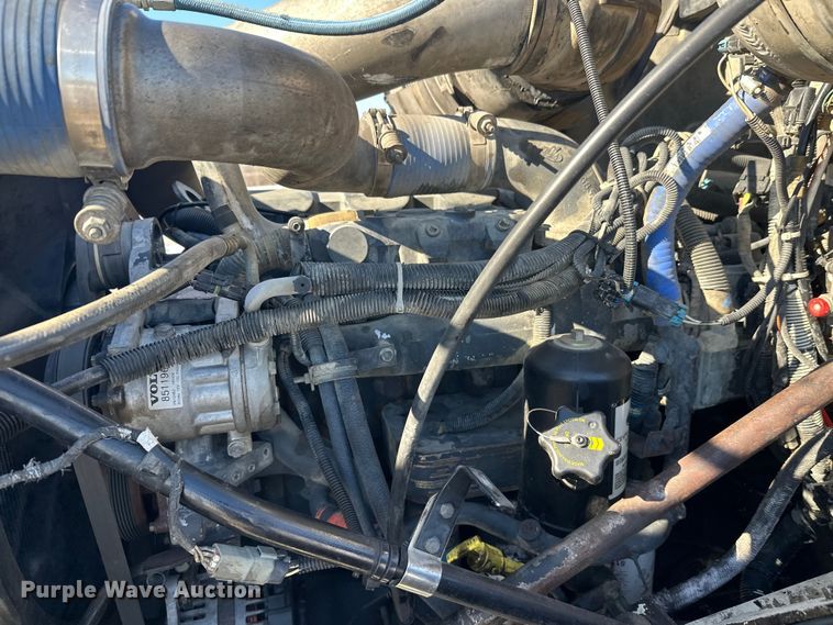 image for item FK1603 2007 Mack Cv ready mix truck