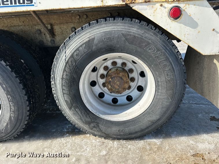 image for item FK1603 2007 Mack Cv ready mix truck