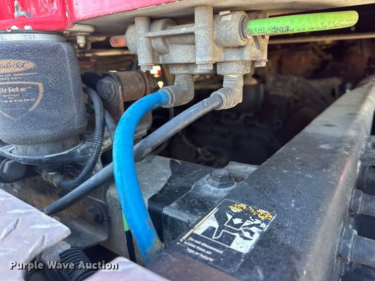 image for item FK1671 2007 Peterbilt 378 semi truck