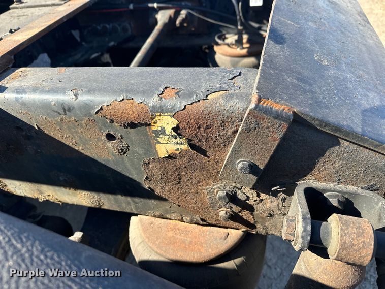 image for item FK1671 2007 Peterbilt 378 semi truck