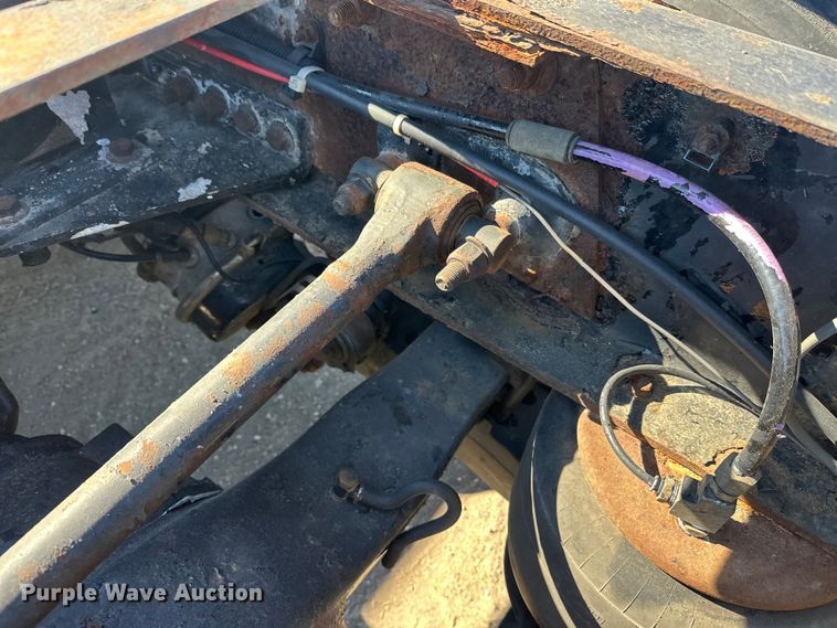 image for item FK1671 2007 Peterbilt 378 semi truck