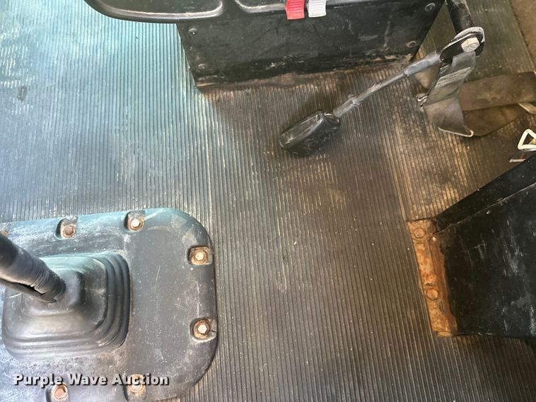 image for item FK1671 2007 Peterbilt 378 semi truck