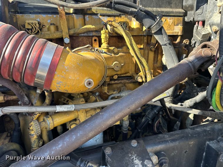 image for item FK1671 2007 Peterbilt 378 semi truck