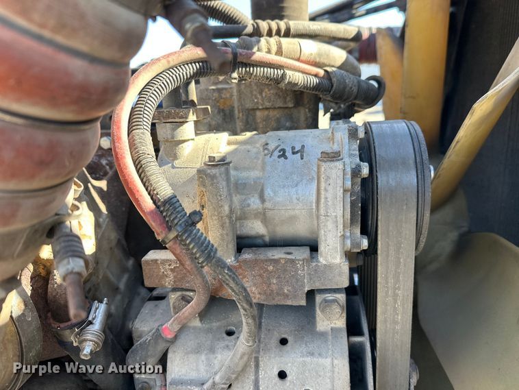 image for item FK1671 2007 Peterbilt 378 semi truck