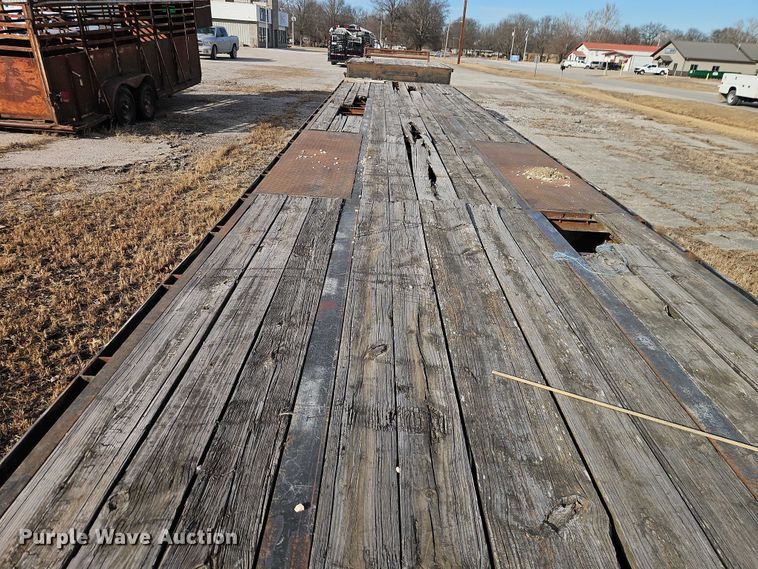 image for item FN5568 2002 Haul-A-Round drop deck equipment trailer