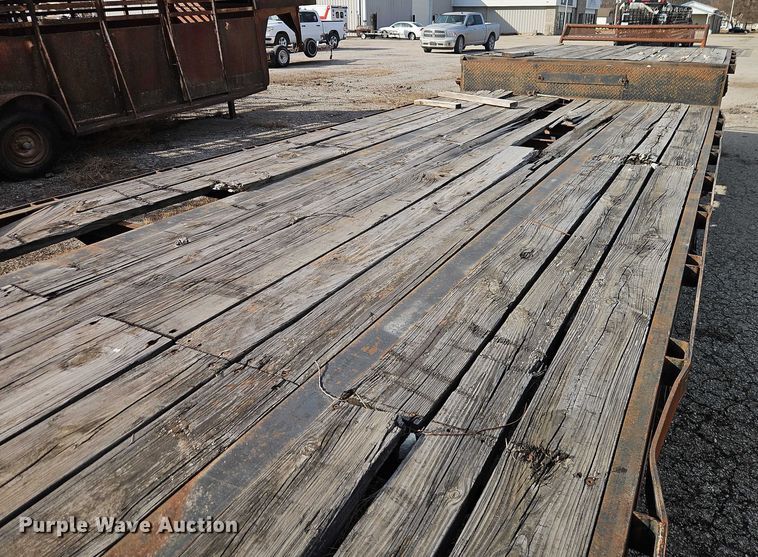 image for item FN5568 2002 Haul-A-Round drop deck equipment trailer