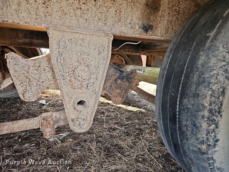 image for item FN5568 2002 Haul-A-Round drop deck equipment trailer