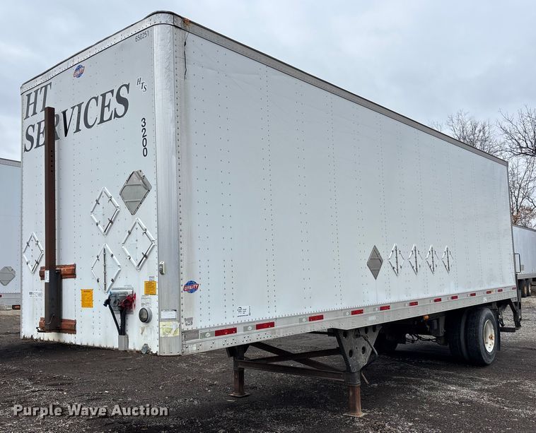 image for item FO3518 2013 Utility dry van trailer