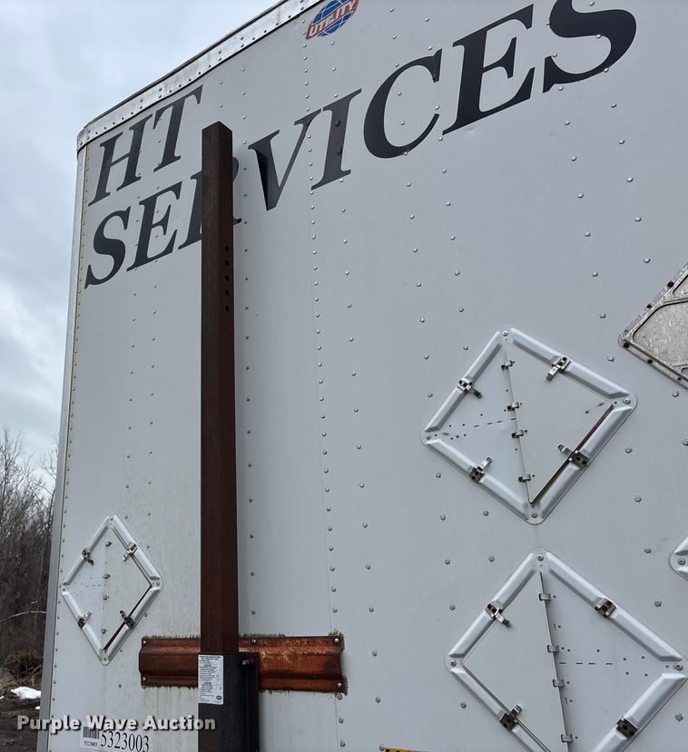 image for item FO3518 2013 Utility dry van trailer