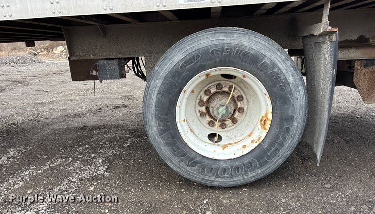 image for item FO3518 2013 Utility dry van trailer